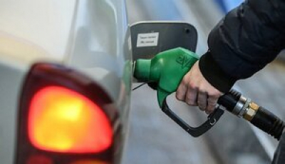 В Україні зростають оптові ціни на бензин, це позначиться на цінниках АЗС,
