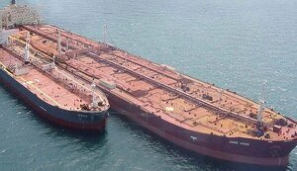 Частка тіньового флоту у транспортуванні російської нафти перевищила 60%